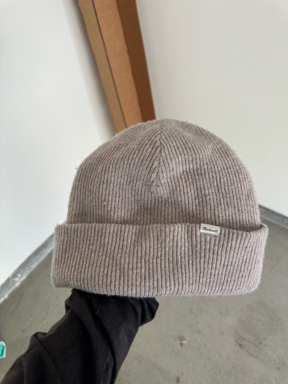 Madewell Ribbed Knit Beanie in Taupe Gray